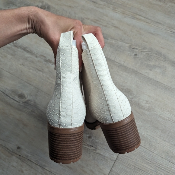 MIA Dinorah Bootie- 11 - Picture 6 of 13